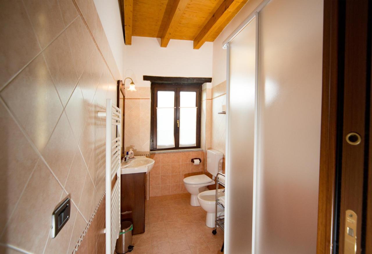 Il Nido Delle Rondini Villa Testico Exterior foto