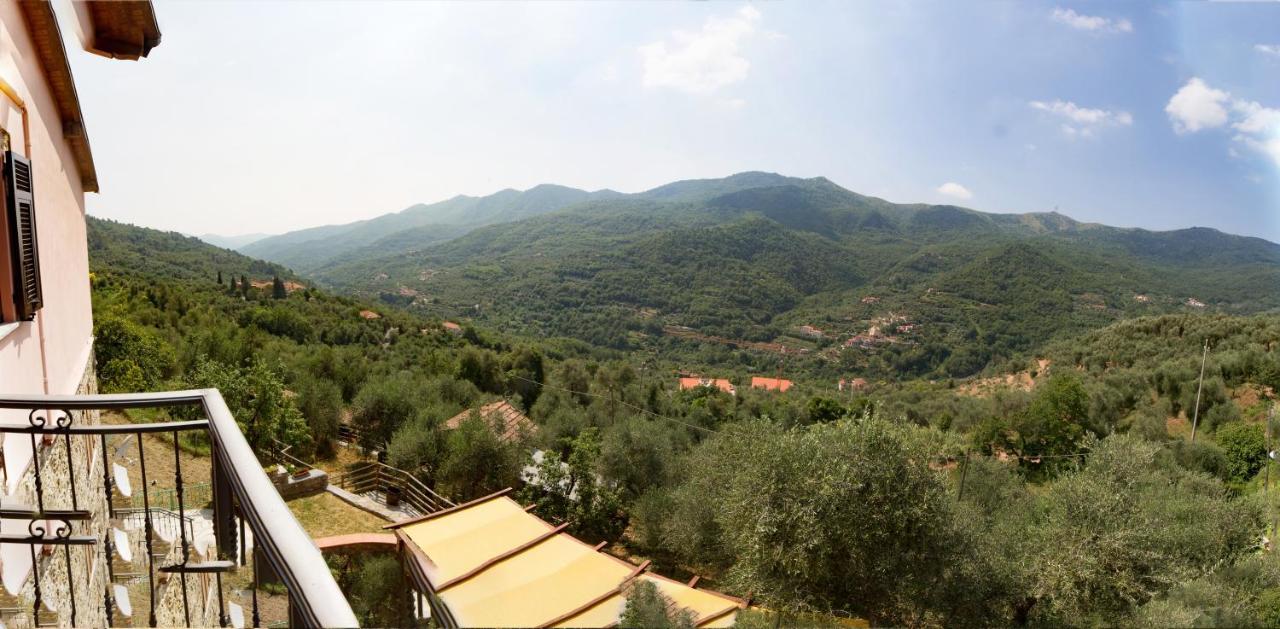 Il Nido Delle Rondini Villa Testico Exterior foto
