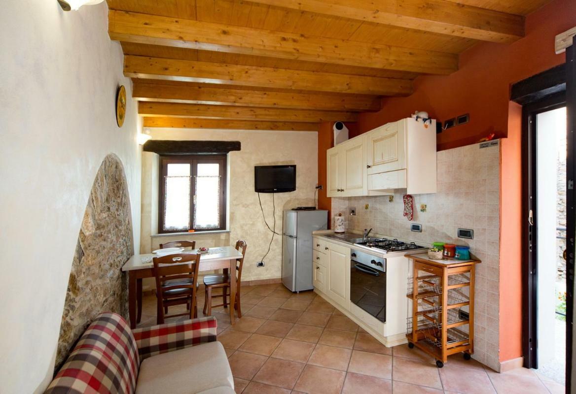 Il Nido Delle Rondini Villa Testico Exterior foto
